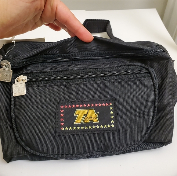 New with tags unisex adjustable waist funny bags in black & white - Picture 3 of 8